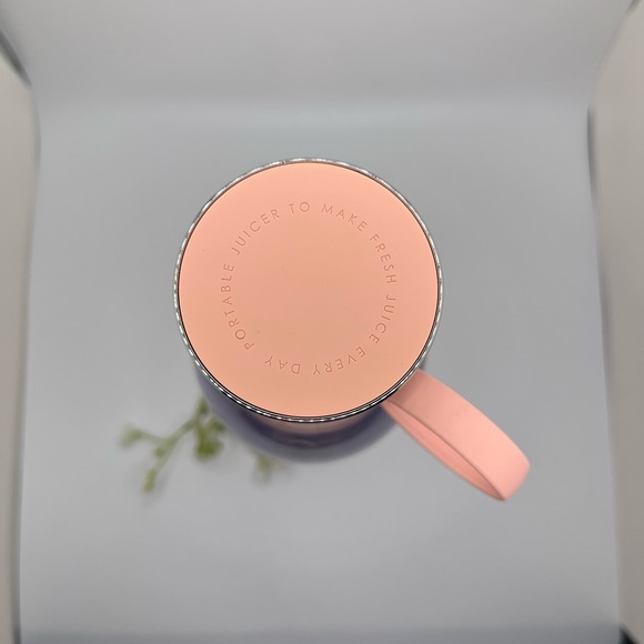 Portable Blender, Rechargeable Personal Fruit USB Smoothie Blender Mixer Juicer - Picture 7 of 8